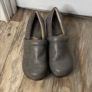 Women's Gray Slip-On Shoes